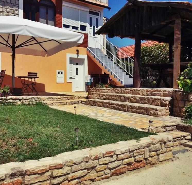 Apartmani Ajp Posedarje Ngoại thất bức ảnh