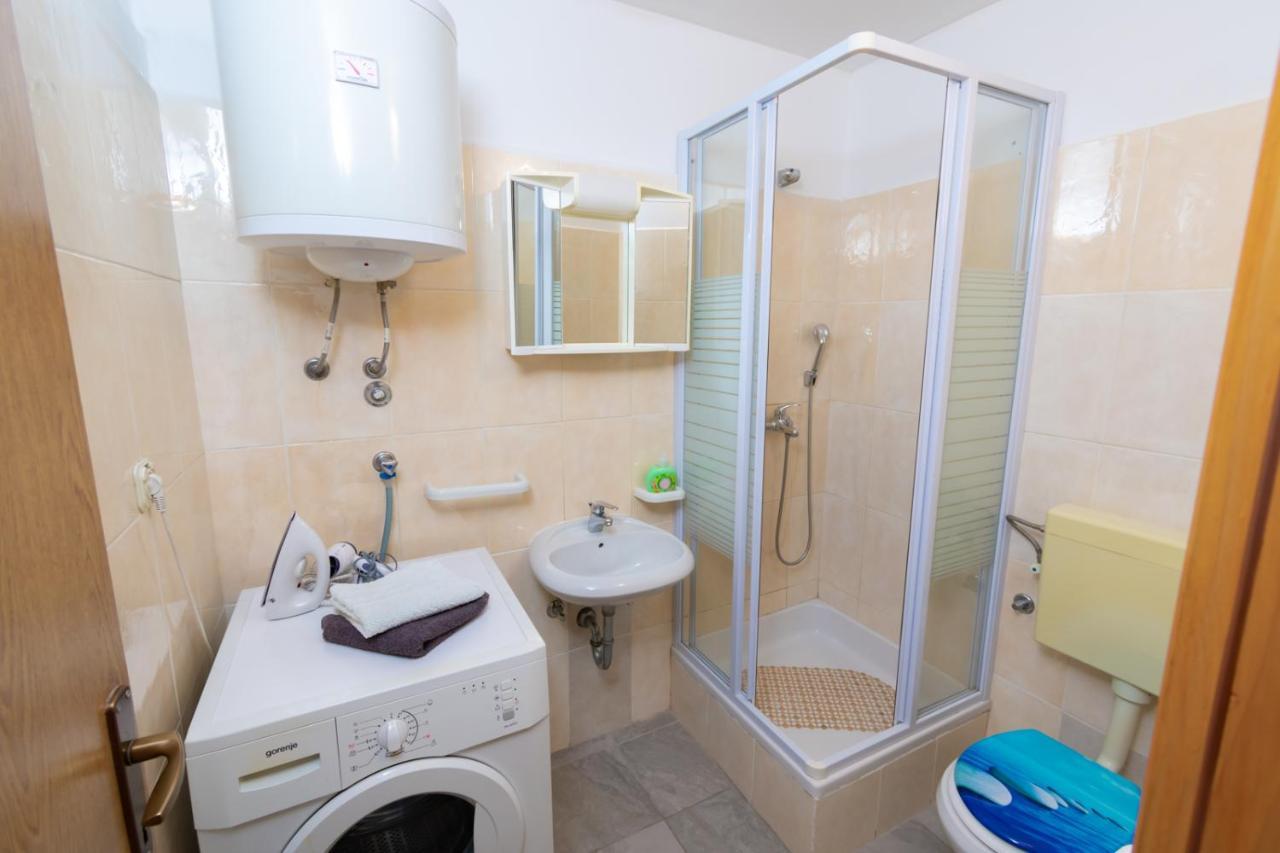 Apartmani Ajp Posedarje Ngoại thất bức ảnh